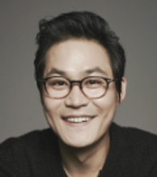 김성균
