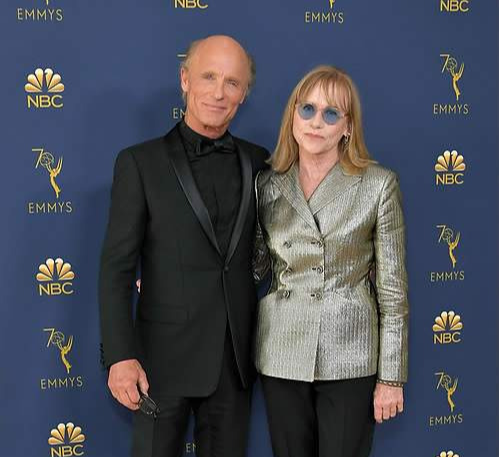 2026 아카데미 시상식 여우조연상 수상자 에이미 매디건과 남편 에드 해리스의 다정한 모습