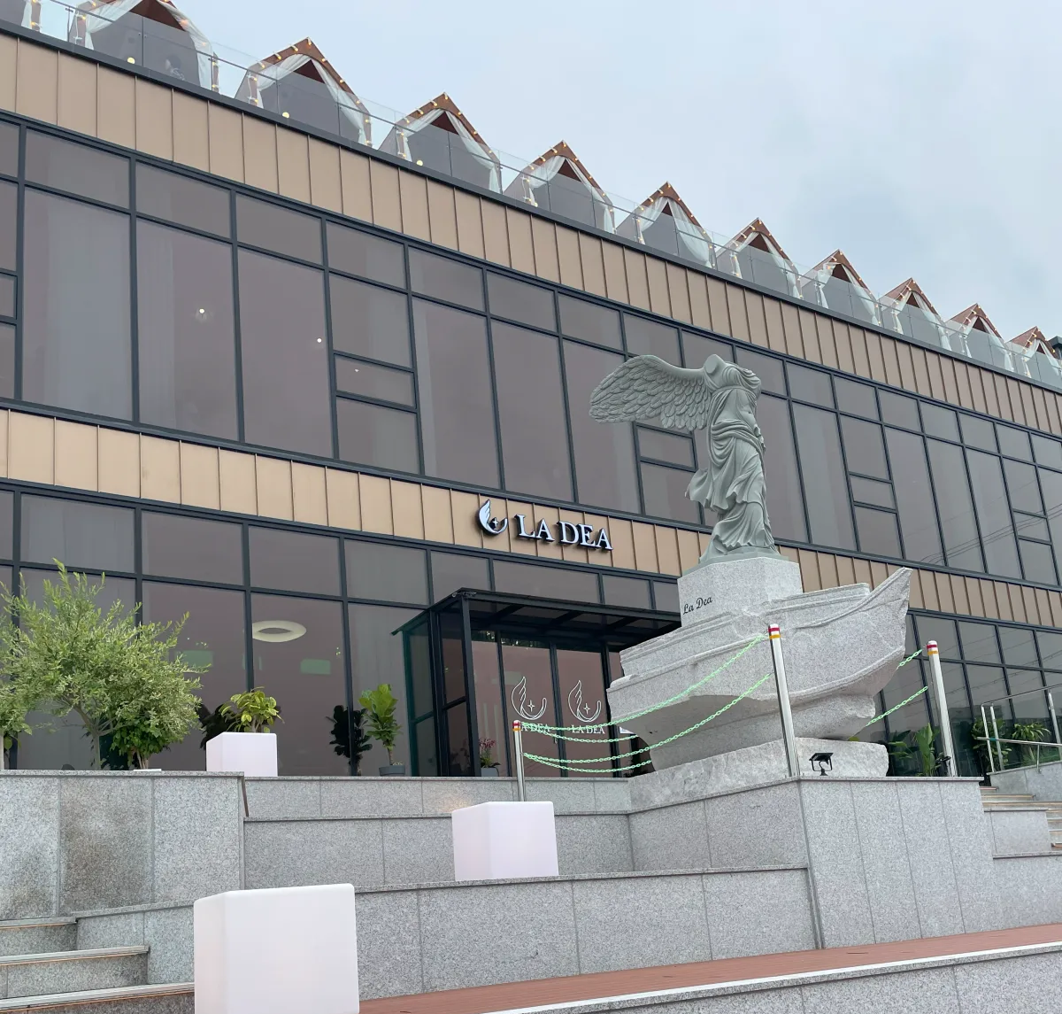 김포-대형카페-라데아