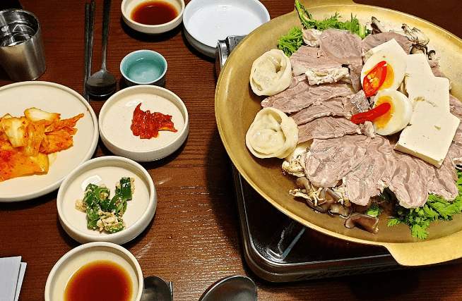 생생정보통 어복쟁반 홍창전골 서울 중구 우와한 식당