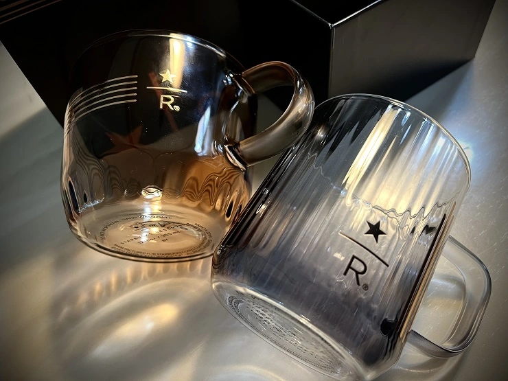 영롱한 스타벅스 리저브 유리컵