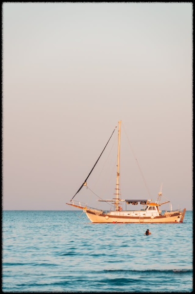 바다의 잊힌 영웅들: 영광스러운 6월 1일 해전