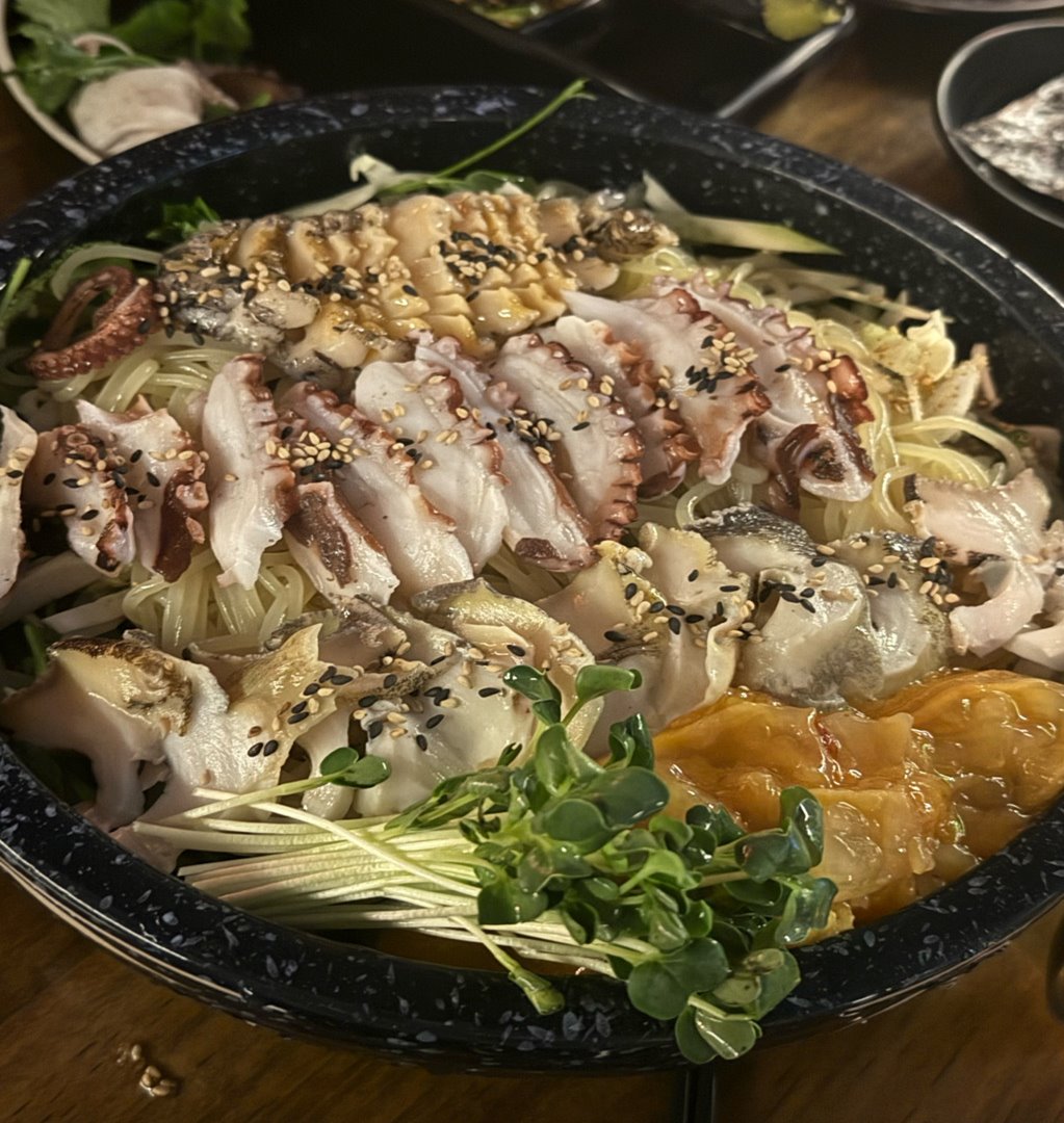 상석 논현본점