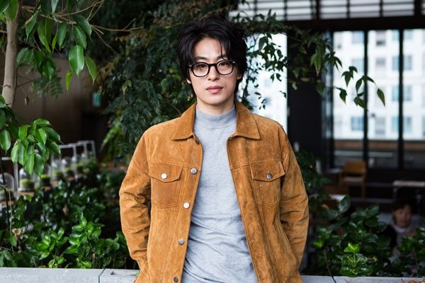 구교환 이옥섭 결혼 언제 했나? 2022년 혼인신고&middot;9년 열애&middot;결혼식 안 한 이유 총정리