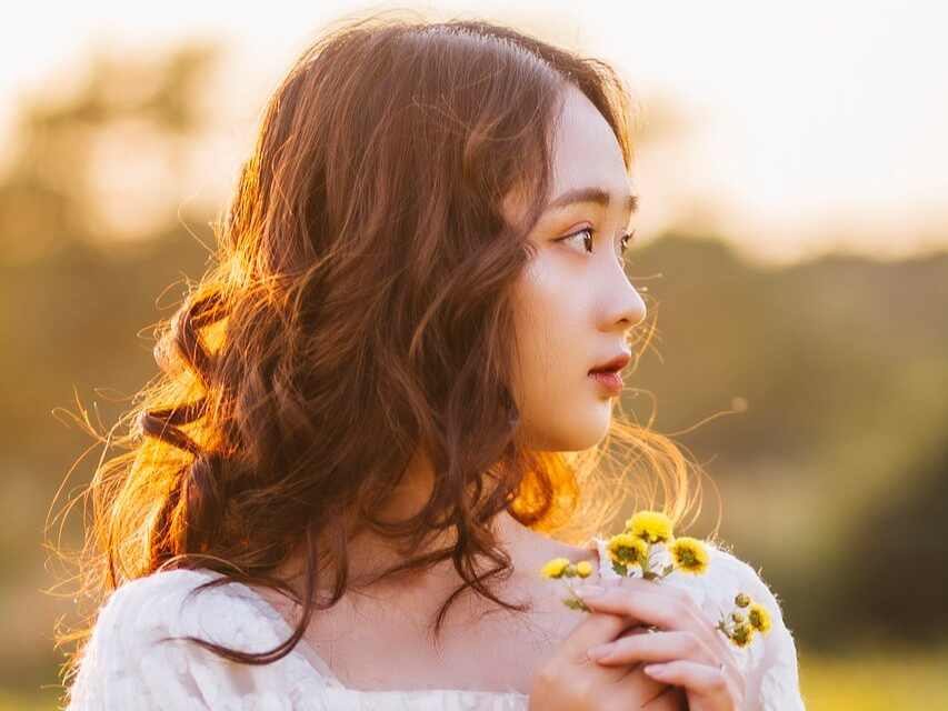 여성2
