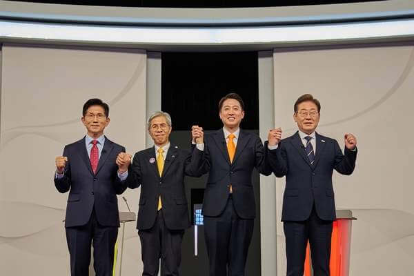21대 대통령 후보 TV토론 : 요약&amp;#44; 다시보기&amp;#44; 지지율