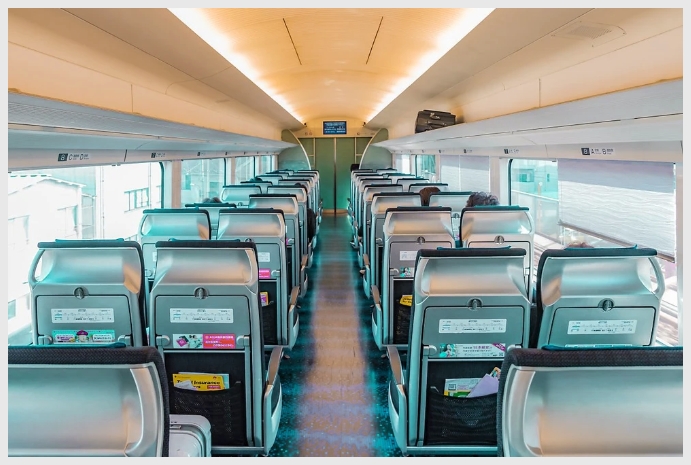 도쿄 스카이라이너 내부