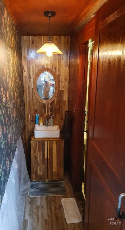 제주 애월 낯가림 게스트하우스 세면대