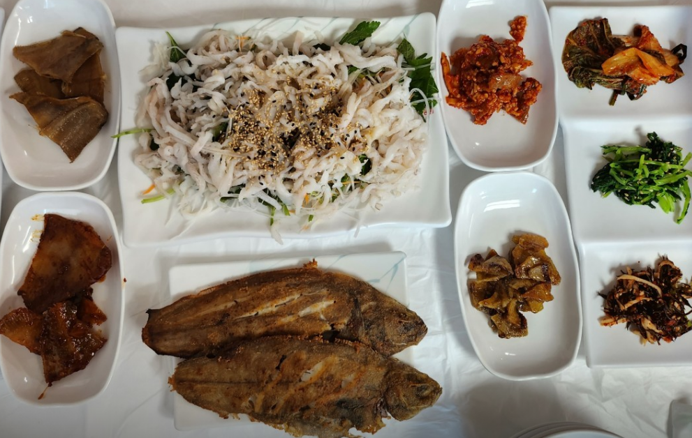 김가네식당 음식