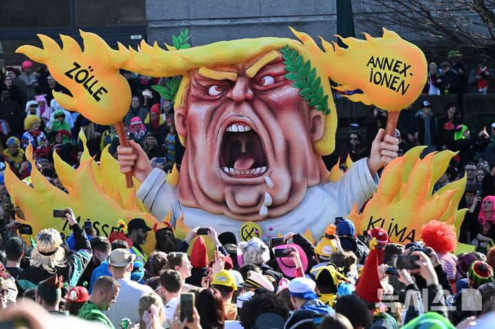 2025 OECD&amp;#44; 한국 경제성장률 1.5%로 하향&hellip; 미래 전망과 대응 과제