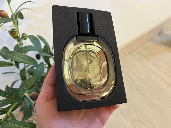 오르페옹 뒷모습