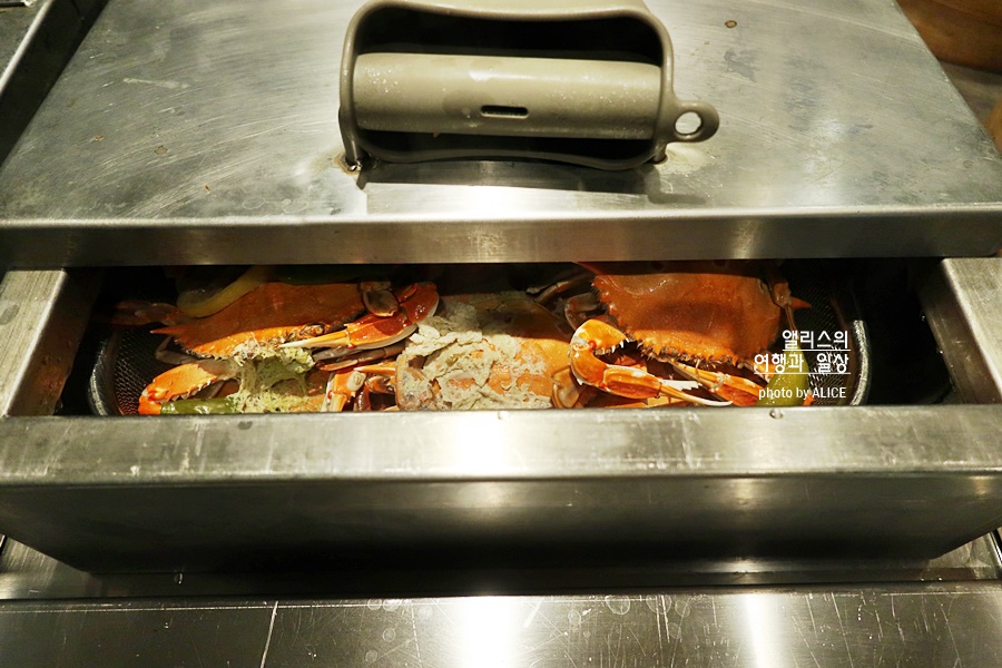 2023 빕스 딸기 퍼레이드 런치 솔직 후기 + 90% 할인쿠폰 샐러드바 가격