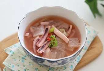 오징어 무국 끓이는 방법으로 칼칼국물_17