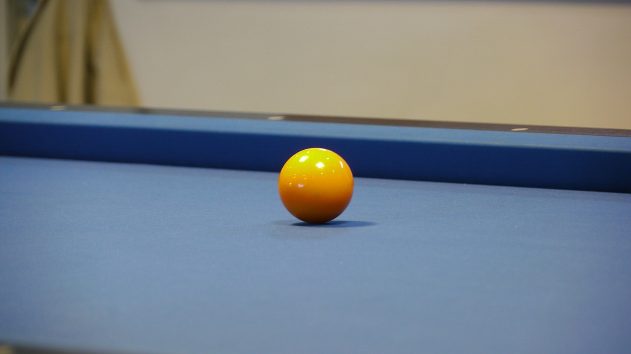 BILLIARD