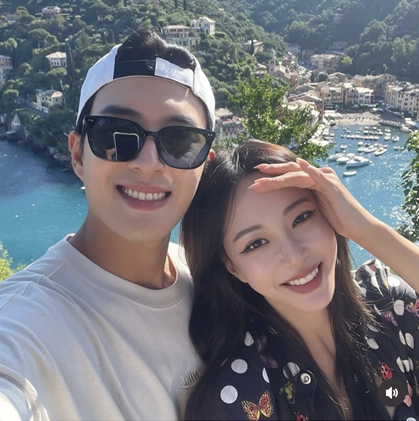 한예슬과 남편 류성재, 커플 여행 사진