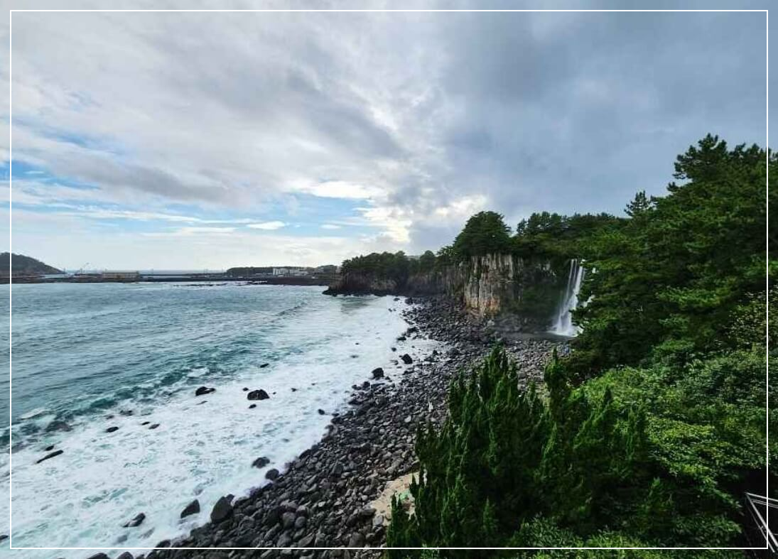 제주도 가볼만한곳 베스트10 정방폭포