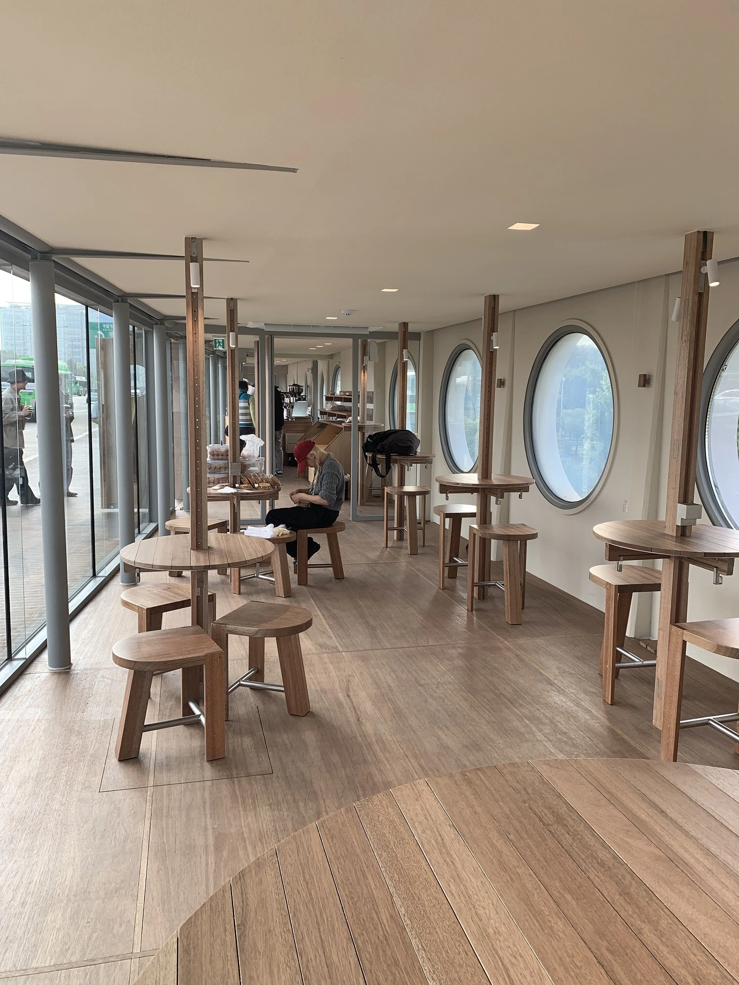 양화 한남대교 한강 전망카페 오픈 소식 견우 새말 선유 카페 진정성 브어반플랜트 브런치