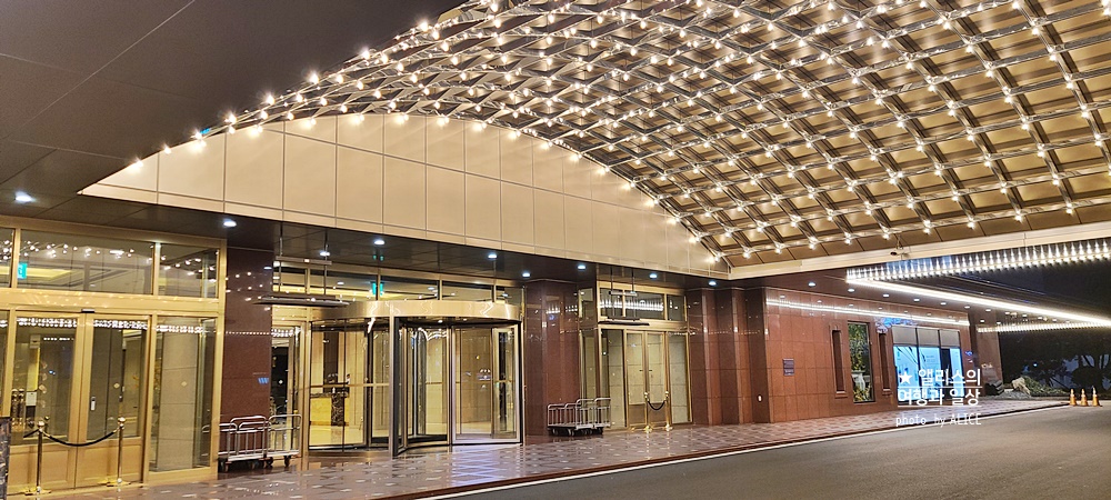 호캉스 추천 롯데호텔 부산 야외 수영장 오픈 무료 입장방법 kkday 1만원 할인쿠폰