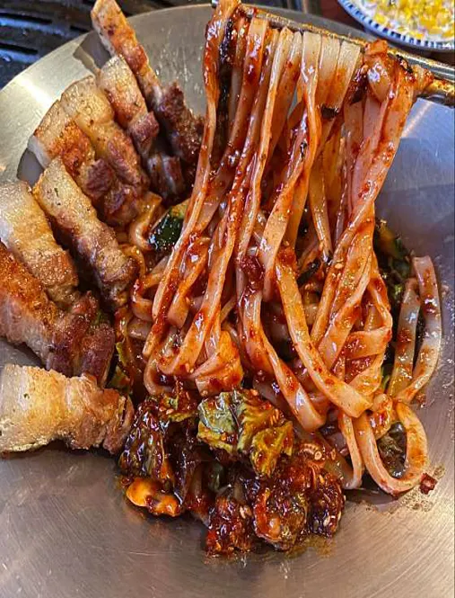 부산삼겹살 하단본점