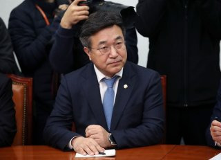 윤호중 국회의원 정치 경력