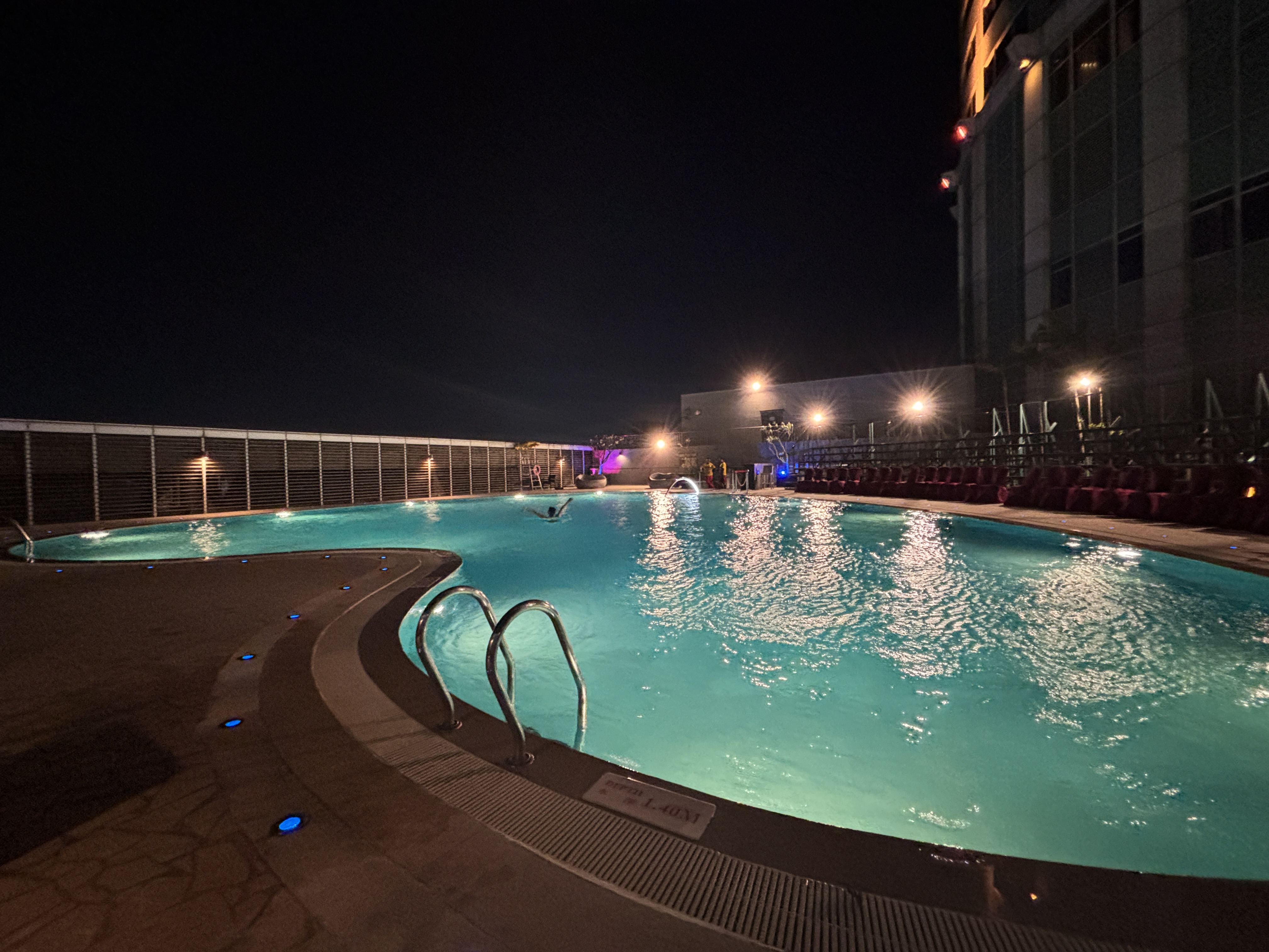 타이난 샹그릴라 파이스턴 호텔 수영장 사진