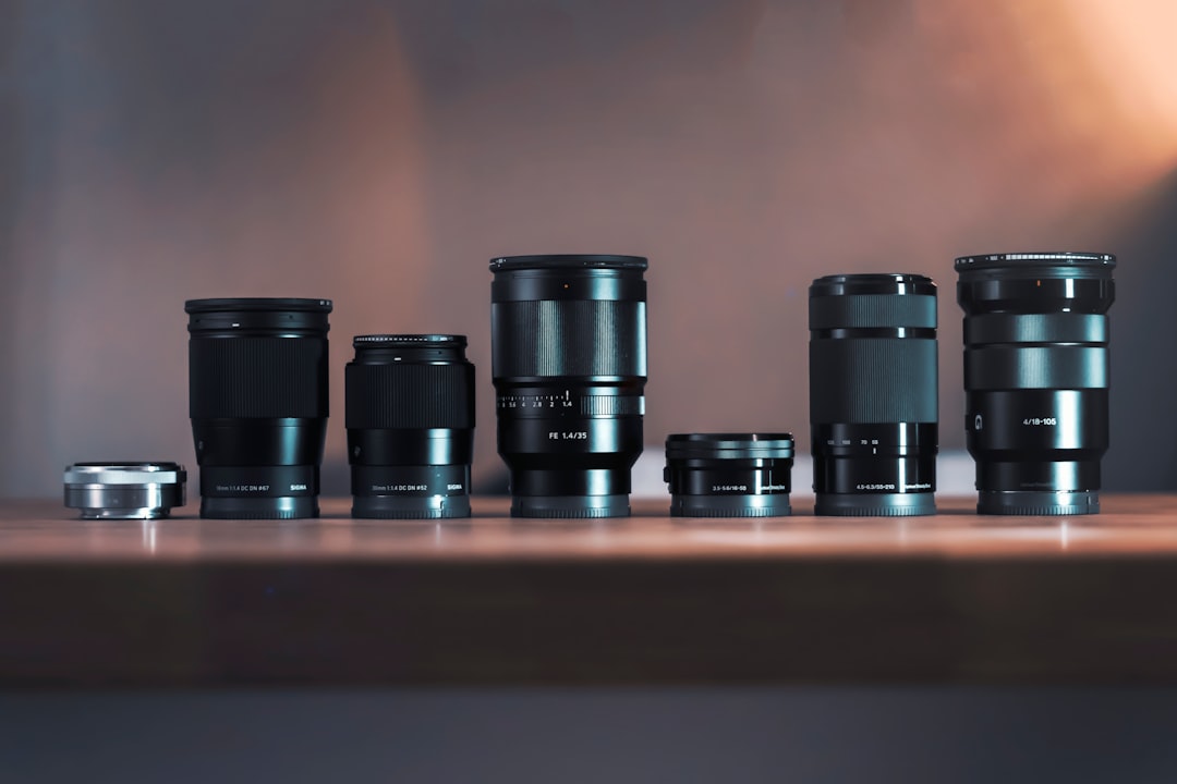 Lens