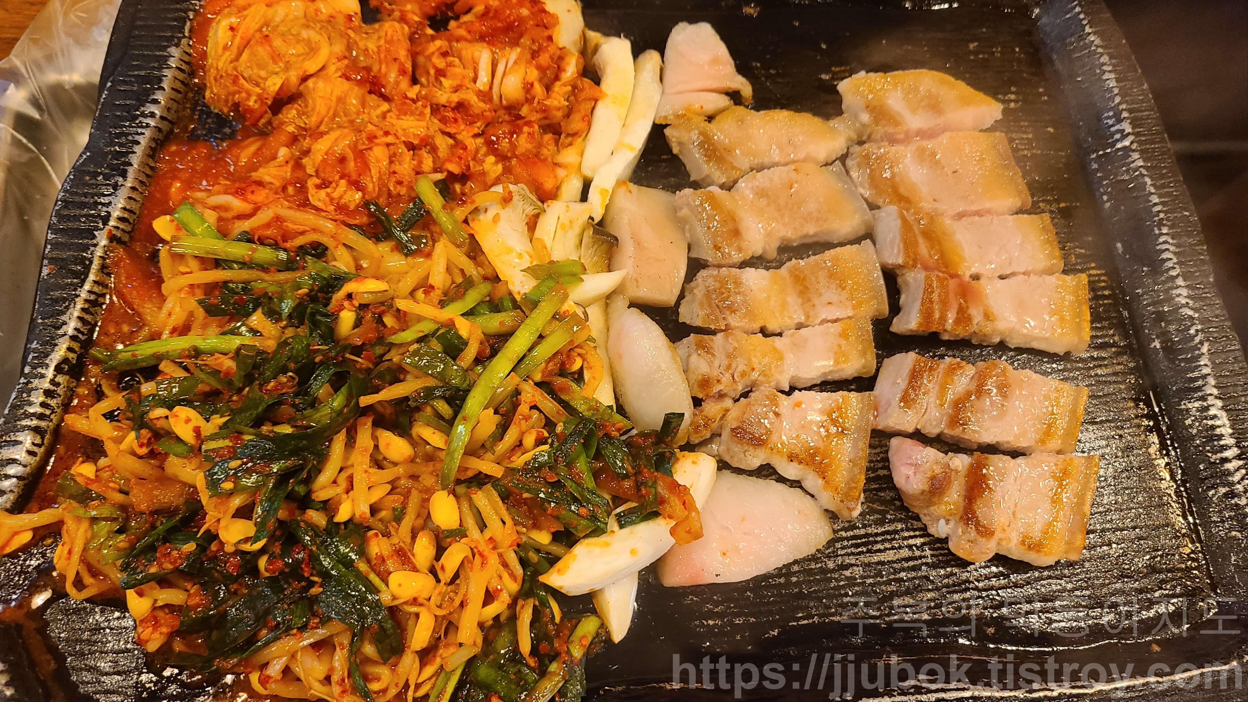 삼식이네고깃집-생오겹살-3