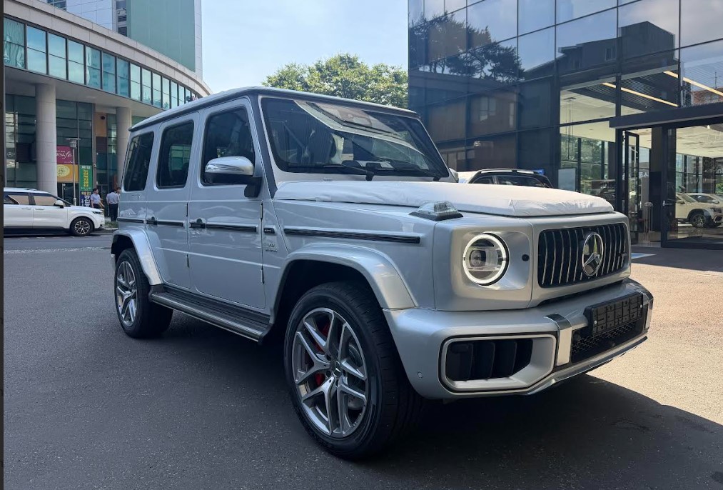 G 바겐 은색 G63.G450 d