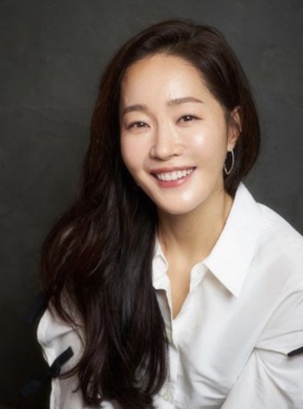 엄지원