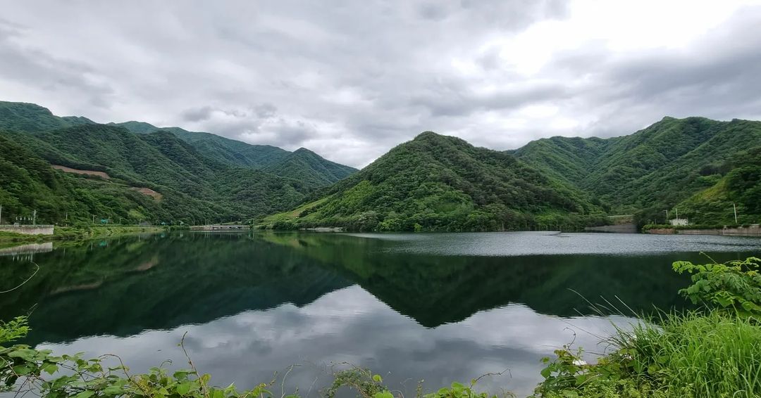 생방송오늘저녁 하동 지리산 화개장터 시련 끝에 산의 품에 안긴 자연인, 돌침대, 맷돌 커피, 수타 화로 국수, 민박집, 펜션