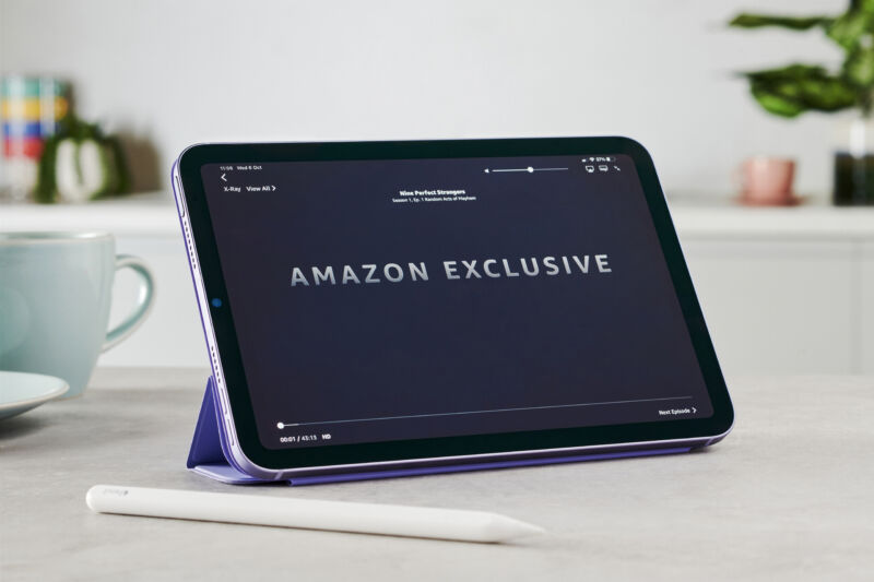 애플과 아마존이 결의하고 아이폰과 아이패드 가격을 올리고 집단소송 주장