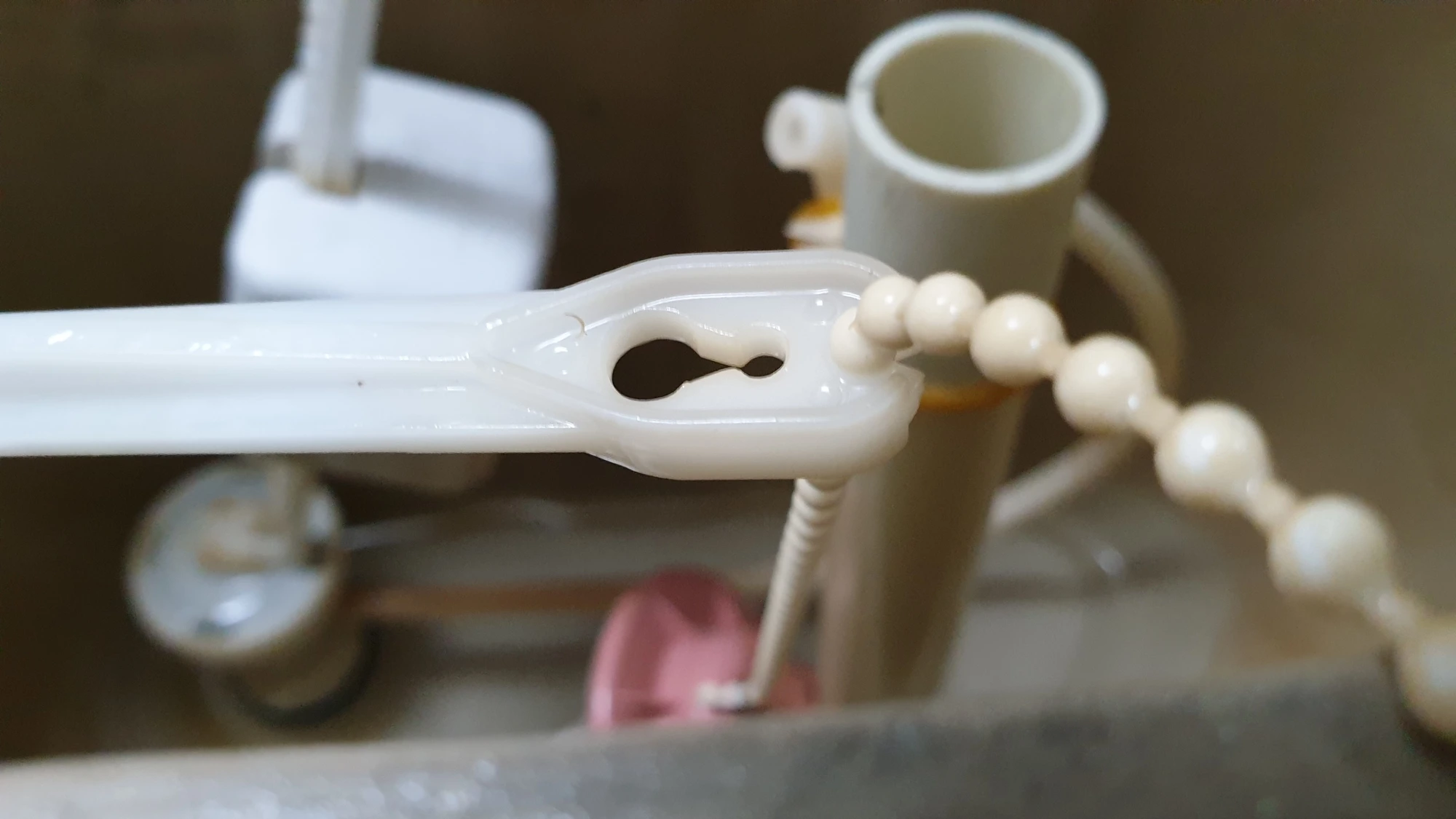 변기 물탱크 구슬줄