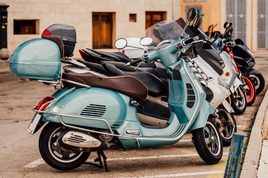 디지털 노마드 리스본 교통 수단 관련 사진