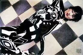 전지현 파격 의상