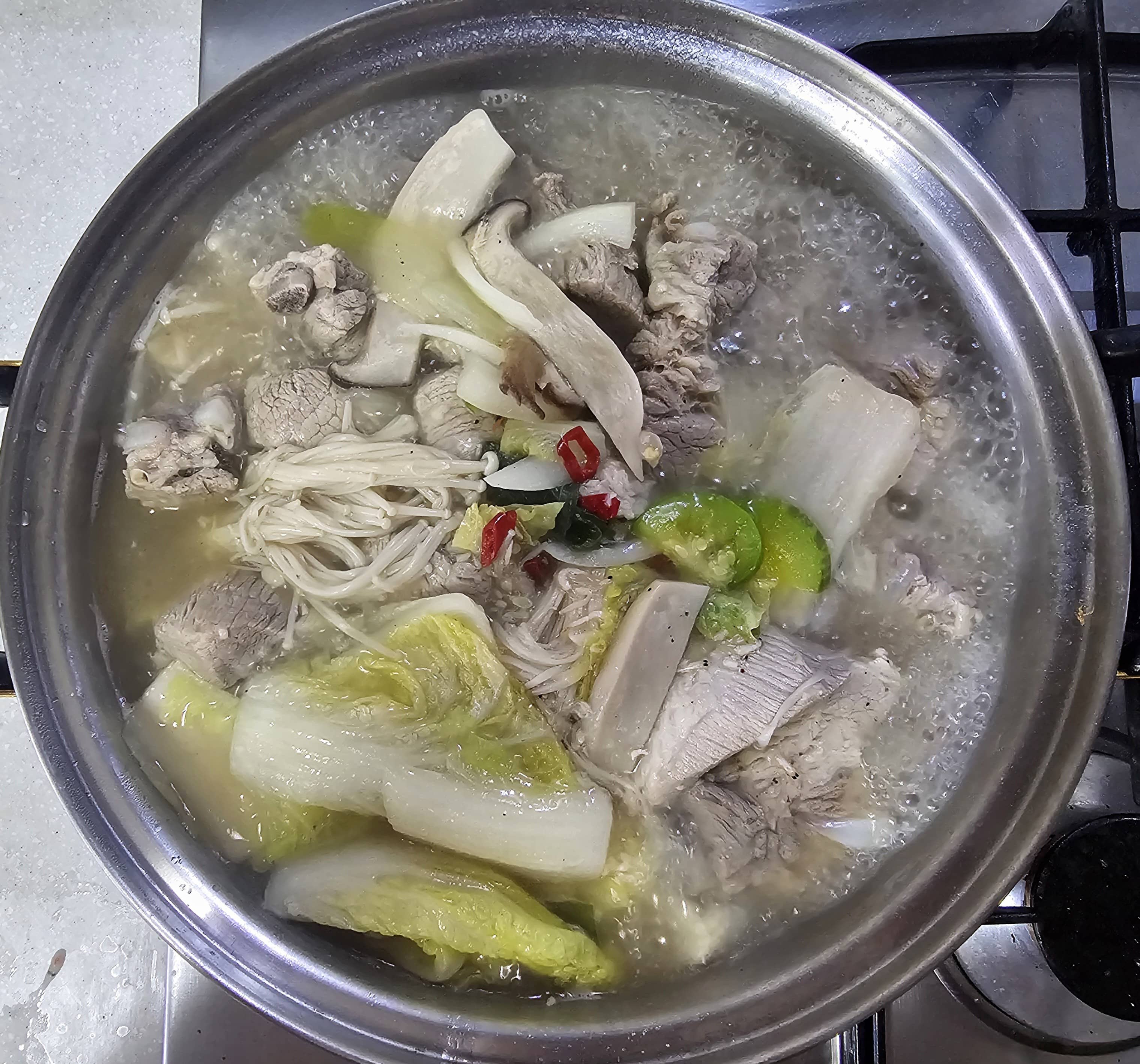 돼지 갈비로 만드는 강화도 '젓국 갈비'