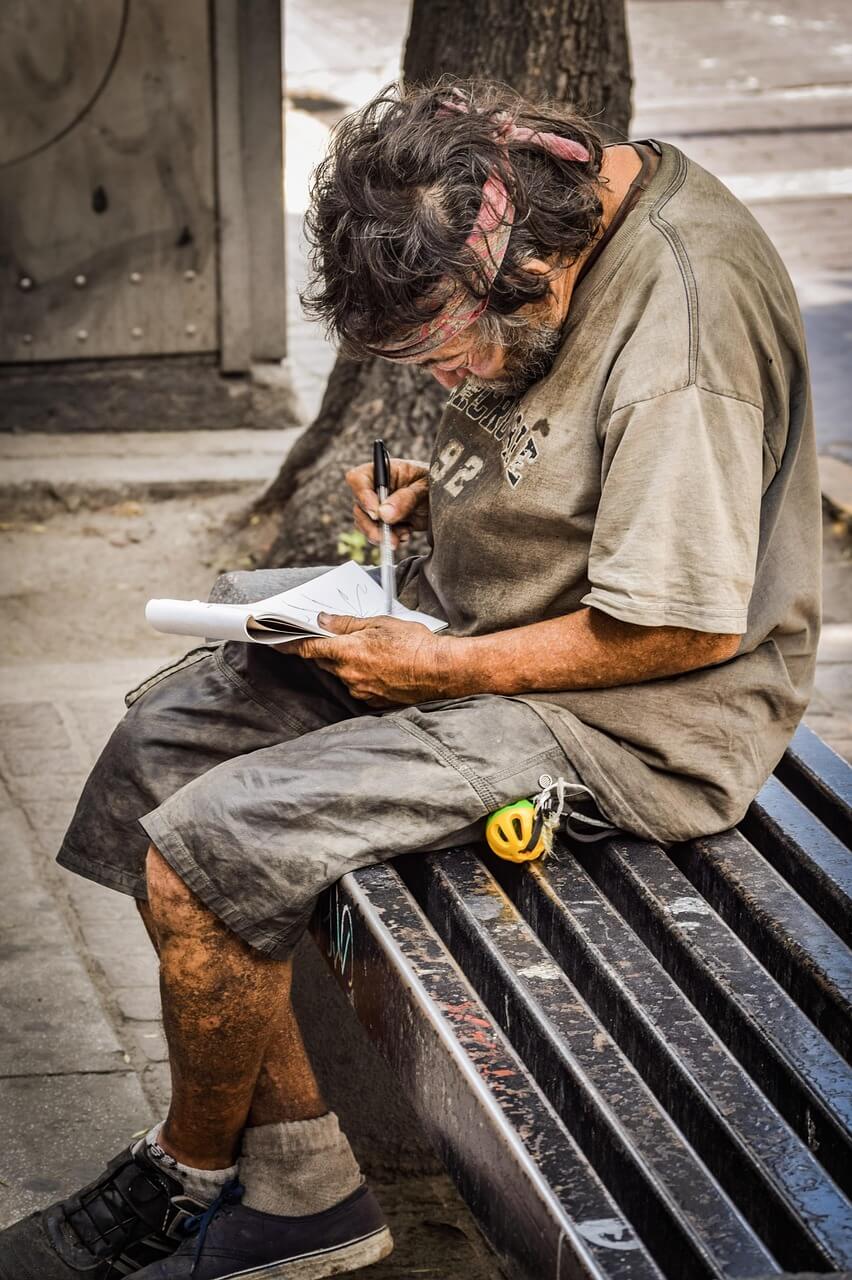 은퇴자 커뮤니티 활성화가 삶의 질 향상에 미치는 효과