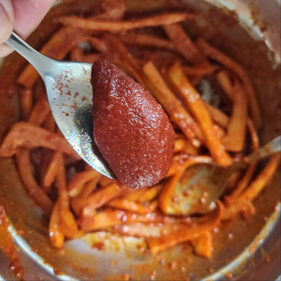 집반찬 레시피 양파 오이 장아찌 만드는 법 집반찬 레시피 집반찬 만들기 집반찬 추천 일주일 밑반찬 레시피 밑반찬 종류 반찬레시피 밑반찬 만들기 두부조림 레시피 간단한 밑반찬 밑반찬 레시피 밑반찬 레시피! 누구나 좋아하는 어묵감자볶음 밑반찬레시피 - 견과류멸치볶음 밑반찬레시피 애호박볶음 만드는법 밑반찬레시피 향긋하게 입맛 돋우는 깻잎볶음 밑반찬 레시피 스팸양파볶음 밑반찬레시피 고추장 멸치볶음 만드는 법 밑반찬레시피 - 달걀장조림 밑반찬레시피 햄감자볶음 햄감자채볶음 만드는법 쉽고 맛있는 파래초무침 만드는법 밑반찬레시피 달래장 만들기 밑반찬레시피 백종원 무말랭이무침 만드는법 보쌈무 밑반찬레시피 밑반찬 황금레시피 배추 무침 레시피 간단 밑반찬 우엉조림 황금레시피 짭조름 밑반찬 만들기 밑반찬 레시피 모음