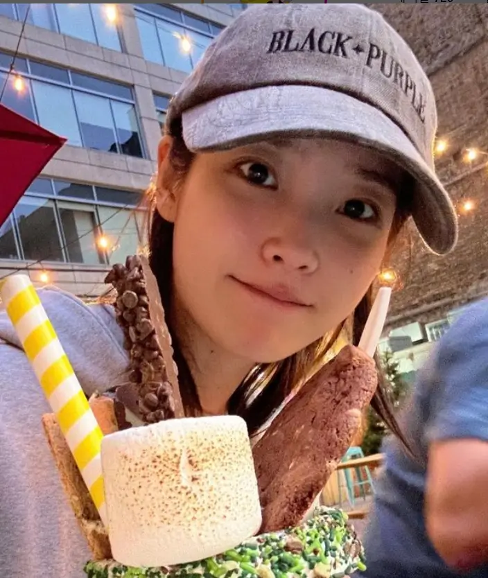 아이유 IU 프로필 갤러리ㅣ노래 음악 mbti 인스타 유튜브