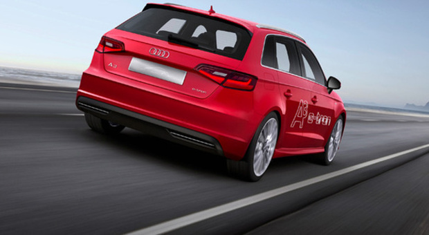 A3 Sportback e-tron 후면