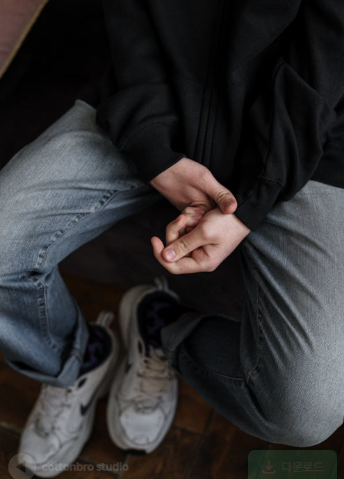 nonverbal communication