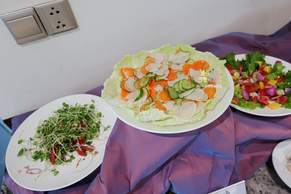 호이안 멀베리 컬렉션 실크빌리지 더 테라스 & 더뮤즈 조식, 디너 후기