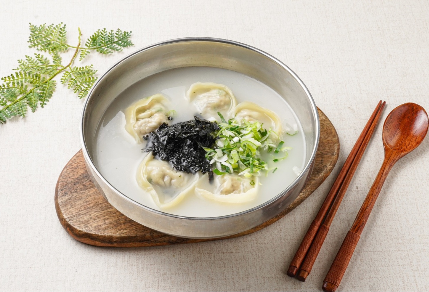 생방송투데이 7000원 손만둣국 광명 맛집(막퍼주는집)