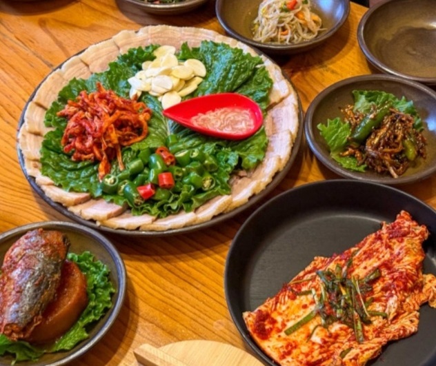 백반기행-금산-청국장-정식-돌솥밥-황토집사람들-오상욱