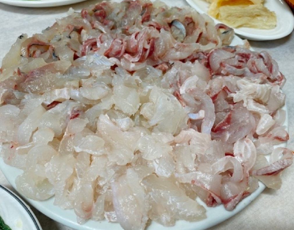 백반기행-창원-횟집-남흥횟집-최은경