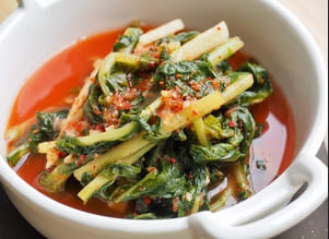 열무김치 그릇에 올려둔 인포그래픽2