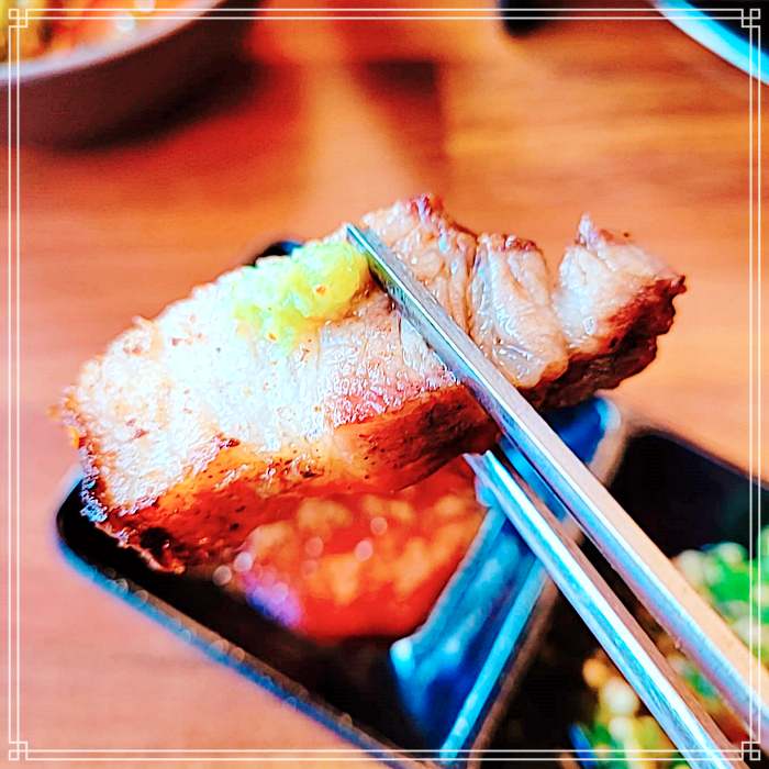 100년 만에 개방, 한옥 길, 삼청동 맛집 항아리 커피숯 바베큐 삼겹살, 불쭈꾸미