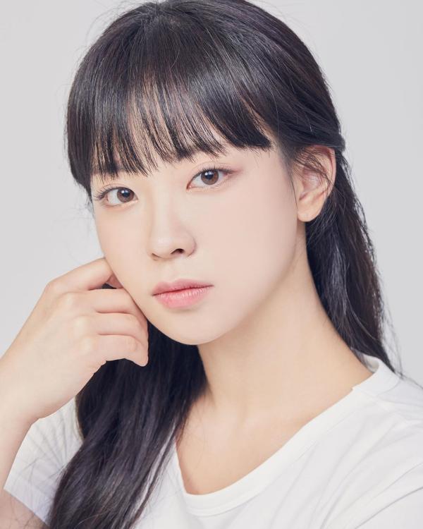 한지효 프로필