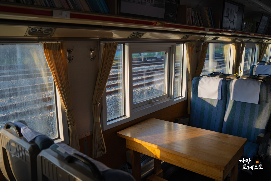 춘천 김유정 폐역 내부