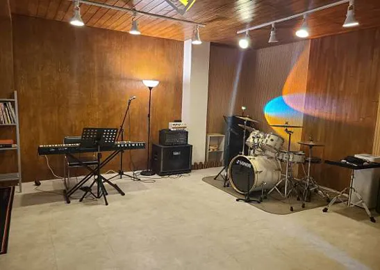 더뮤지션실용음악학원