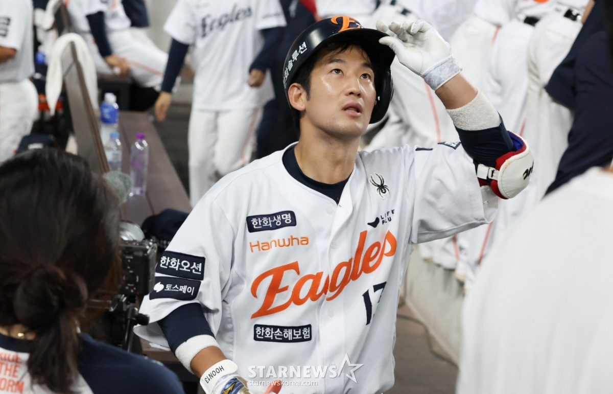 홈런 포함 3타점을 올린 최재훈